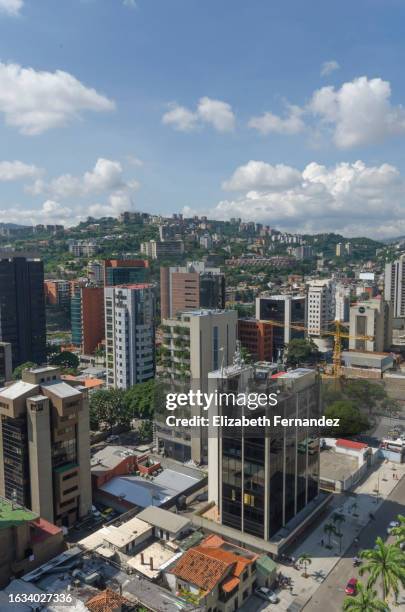 elevated view of el rosal, caracas - venezuela. el rosal is a neighborhood of caracas in the chacao municipality. it is located in the east of the city, near the historic center of caracas, and is one of its financial centers. - caracas venezuela stock pictures, royalty-free photos & images