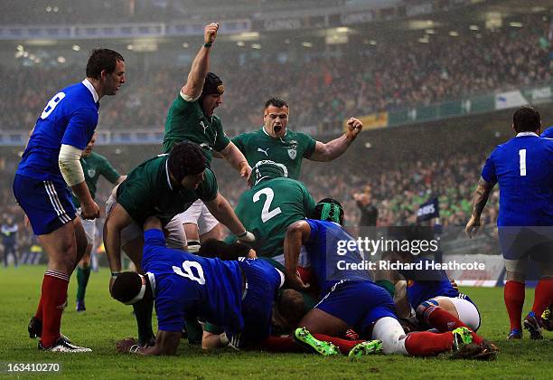 James Heaslip of Ireland scores the first try during the RBS Six Nations match between Ireland and France at Aviva Stadium on March 9, 2013 in...
