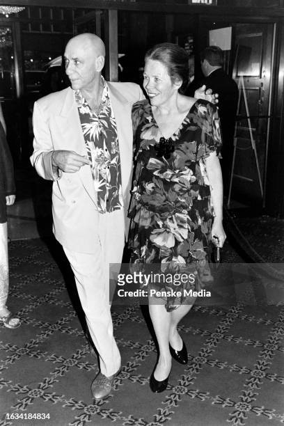 Murray Abraham and Kate Hannan attend the local premiere of "Mimic" at the Ziegfeld Theatre in New York City on August 19, 1997.