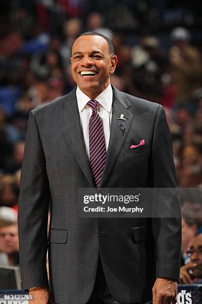 Lionel Hollins head coach of the Memphis Grizzlies smiles in a game against the New Orleans Hornets on March 9, 2013 at FedExForum in Memphis,...