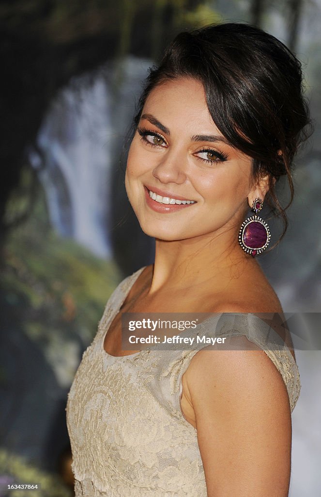 "OZ The Great And Powerful" - Los Angeles Premiere - Arrivals