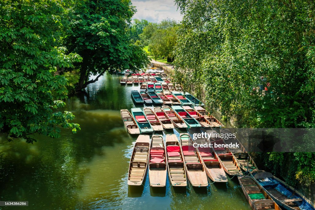 Oxford Inghilterra Regno Unito Punting Punts Barche