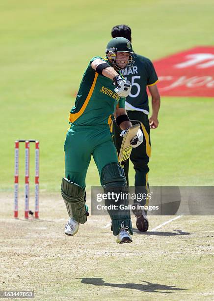 Colin Ingram of South Africa celebrates his 100 runs during the 1st One Day International match between South Africa and Pakistan at Chevrolet Park...