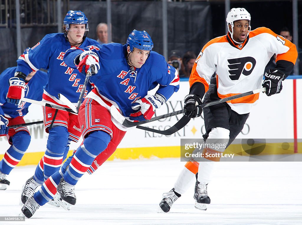 Philadelphia Flyers v New York Rangers