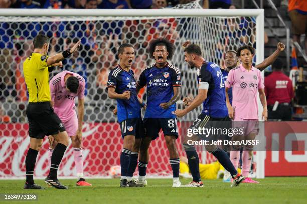 Yuya Kubo of FC Cincinnati celebrates with teammates after scoring a goal in the second half of extra time in a U.S. Open Cup semifinal match against...