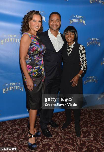 Actors Vanessa Williams, Cuba Gooding, Jr. And Cicely Tyson attend the "The Trip To Bountiful" Broadway Cast Photocall at Sardi's on March 11, 2013...