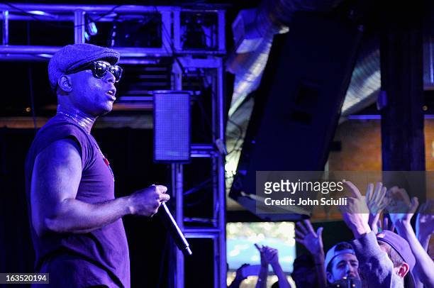 Talib Kweli performs at The Samsung Galaxy Sound Stage at SXSW on March 11, 2013 in Austin, Texas.