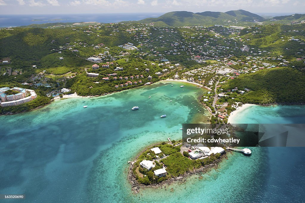空から見た風景の St.Thomas Coki 時点で、米領バージン諸島