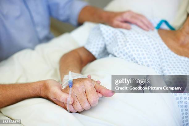 always at her bedside - infuus stockfoto's en -beelden