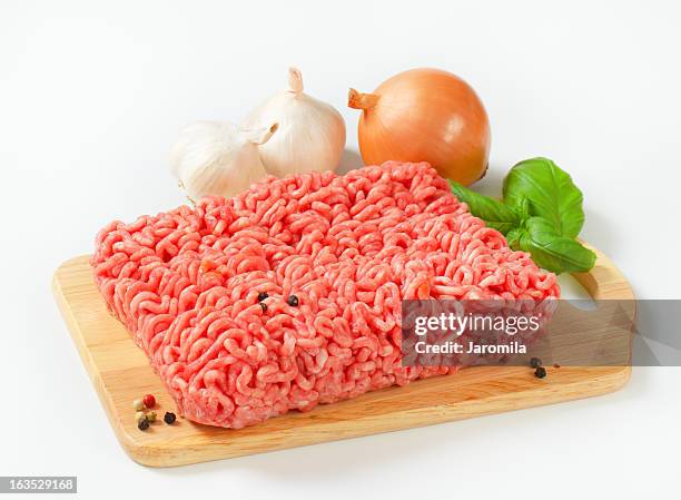 minced meat with vegetable and spices - raw ground beef stock pictures, royalty-free photos & images