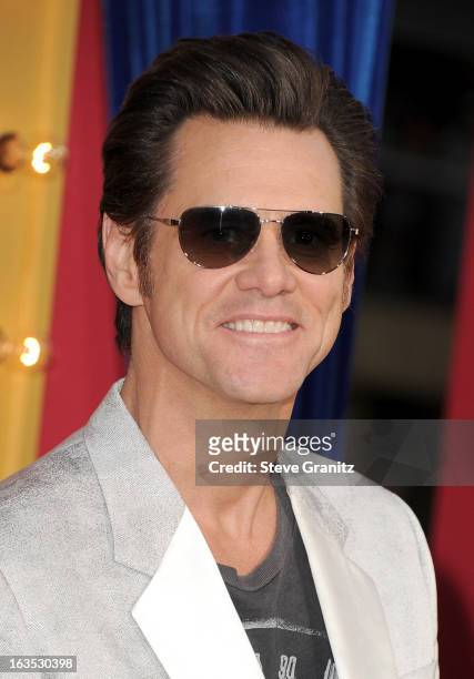 Actor Jim Carrey attends "The Incredible Burt Wonderstone" Los Angeles Premiere at TCL Chinese Theatre on March 11, 2013 in Hollywood, California.