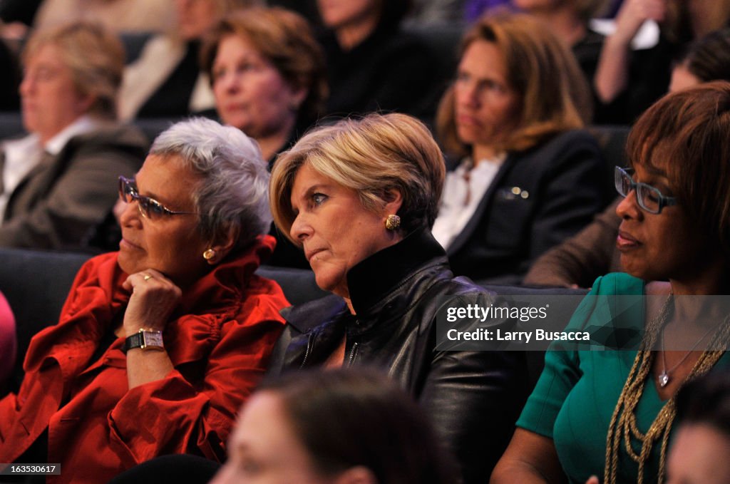 TIME WARNER'S CONVERSATIONS ON THE CIRCLE: A Conversation With Sheryl Sandberg, Chief Operating Officer, Facebook And Moderated By Nancy Gibbs, Deputy Managing Editor, TIME