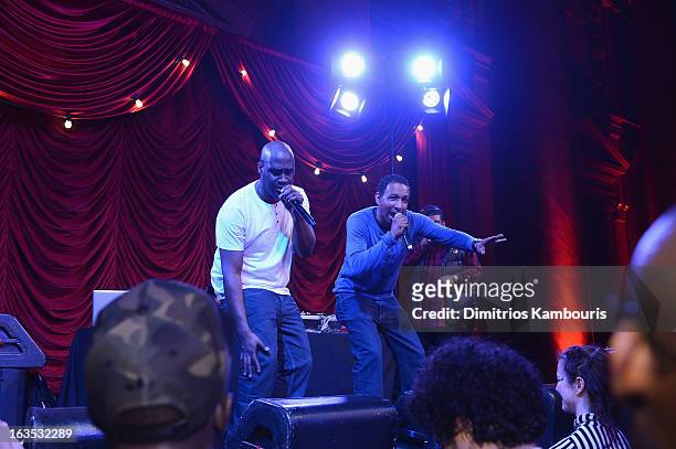 Joe Dres performs with De La Soul onstage at the Endometriosis Foundation of America's Celebration of The 5th Annual Blossom Ball at Capitale on...