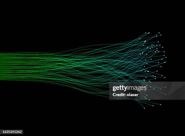 illustrazioni stock, clip art, cartoni animati e icone di tendenza di fascio di fibre di comunicazione di vetro verde che si aprono a ventaglio verso destra, ognuna delle quali termina in una luce bianca incandescente - fibra ottica