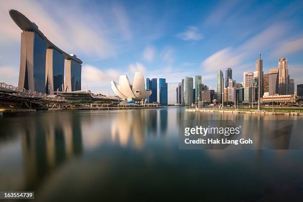 morning singapore - singapore photos et images de collection