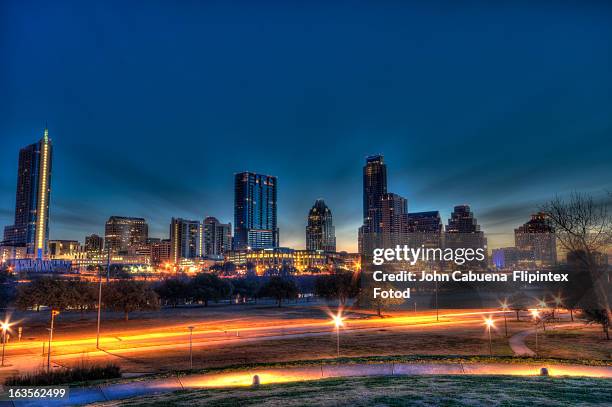 austin skyline - austin - texas fotografías e imágenes de stock