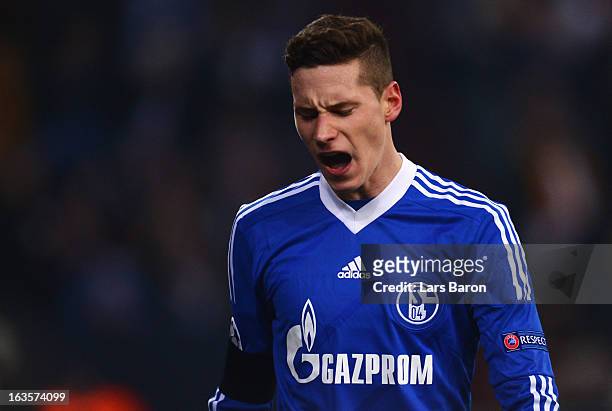 Julian Draxler of Schalke looks dejected during the UEFA Champions League round of 16 second leg match between FC Schalke 04 and Galatasaray AS at...
