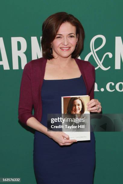 Facebook COO Sheryl Sandberg attends a talk to promote her book Lean In: Women, Work, And The Will To Lead With Sheryl Sandberg & Chelsea Clinton at...