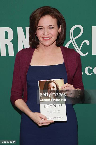 Facebook COO Sheryl Sandberg attends a talk to promote her book Lean In: Women, Work, And The Will To Lead With Sheryl Sandberg & Chelsea Clinton at...