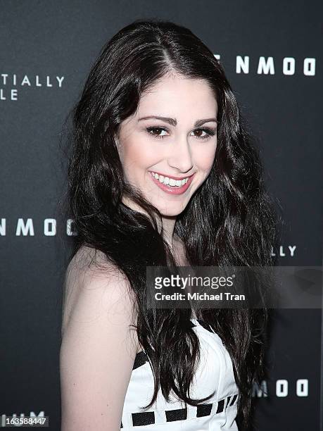 Sarah Hackett arrives at the Los Angeles premiere of "Upside Down" held at ArcLight Hollywood on March 12, 2013 in Hollywood, California.