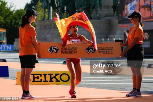 Maria Perez of Team Spain celebrates winning Women's 35 Kilometres Race Walk Final during day six of the World Athletics Championships Budapest 2023...