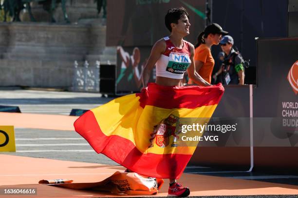 Maria Perez of Team Spain celebrates winning Women's 35 Kilometres Race Walk Final during day six of the World Athletics Championships Budapest 2023...