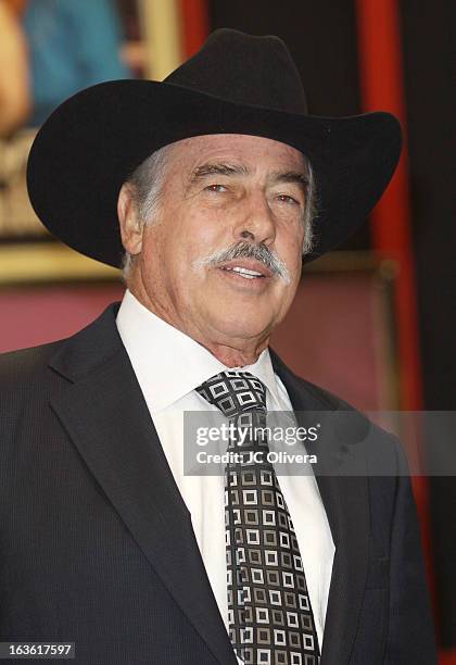 Actor Andres Garcia attends Estrella TV's "Mi Sueno Es Bailar" season 4 news conference on March 13, 2013 in Burbank, California.