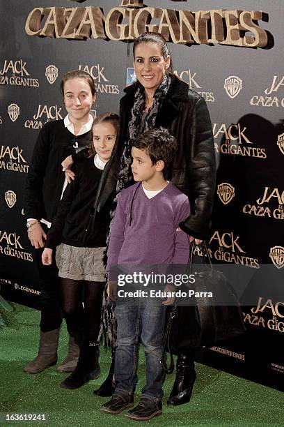 Alicia Senovilla attends 'Jack el Caza Gigantes' premiere photocall at Kinepolis cinema on March 13, 2013 in Madrid, Spain.