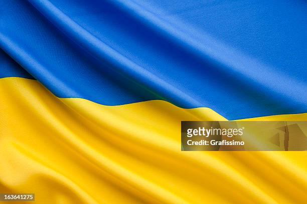 close up ukranian flag - ukraine stockfoto's en -beelden