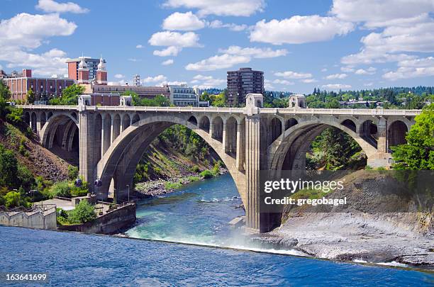 monroe street bridge en spokane, wa - washington fotografías e imágenes de stock