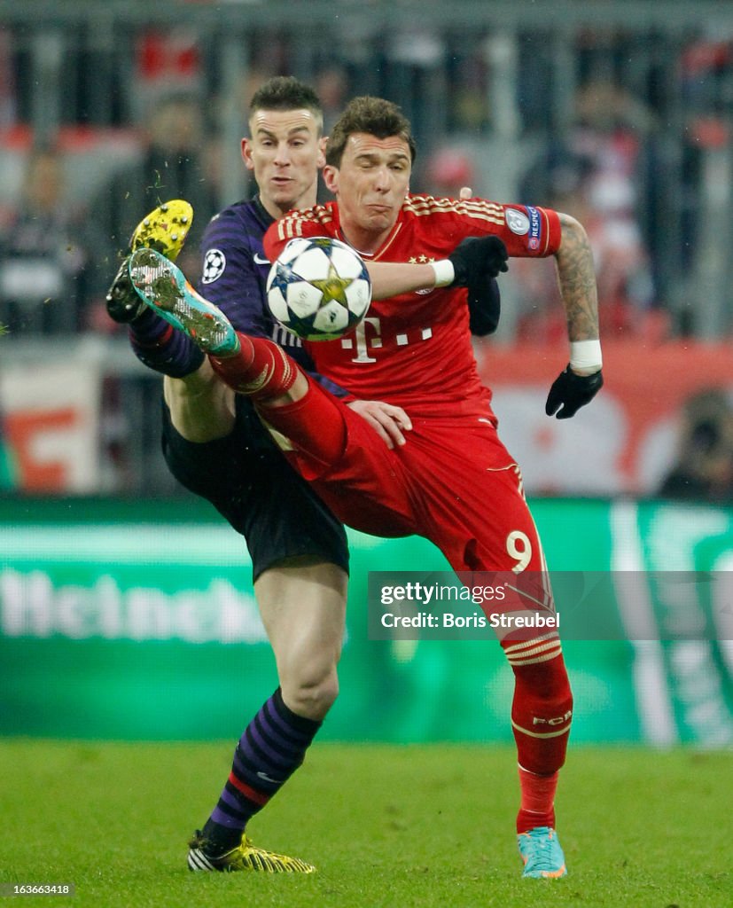 FC Bayern Muenchen v Arsenal FC - UEFA Champions League Round of 16