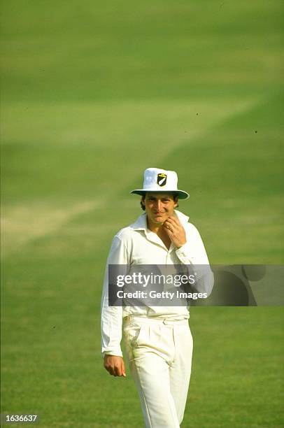 Kenneth R Rutherford 54 Ken Rutherford Cricket Stock Photos, High-Res Pictures, and Images ...