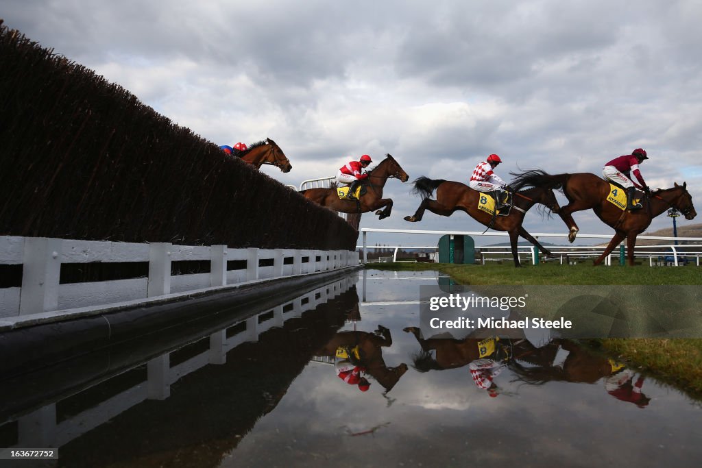 Cheltenham Festival - St Patrick's Thursday