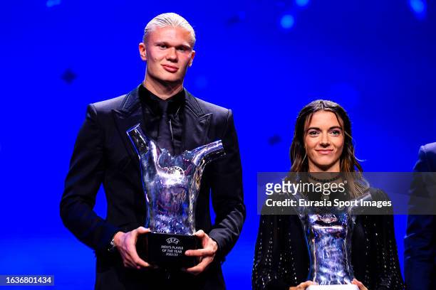 President Aleksander Ceferin awards Erling Haaland with the 2022/23 UEFA Men's Player of the Year Trophy and Aitana Bonmatí with 2022/23 UEFA Women's...