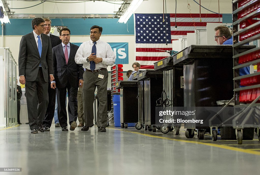 Treasury Secretary Jacob Lew Visits Siemens AG Manufacturing Facility