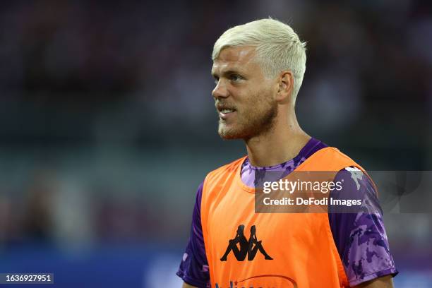 Aleksandr Kokorin of ACF Fiorentina looks on prior to the UEFA Conference League - Play-off Round Second Leg match between ACF Fiorentina and Rapid...