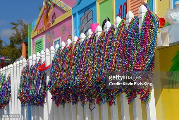 mardi gras 2007, beads at the ready - pensacola florida stock pictures, royalty-free photos & images