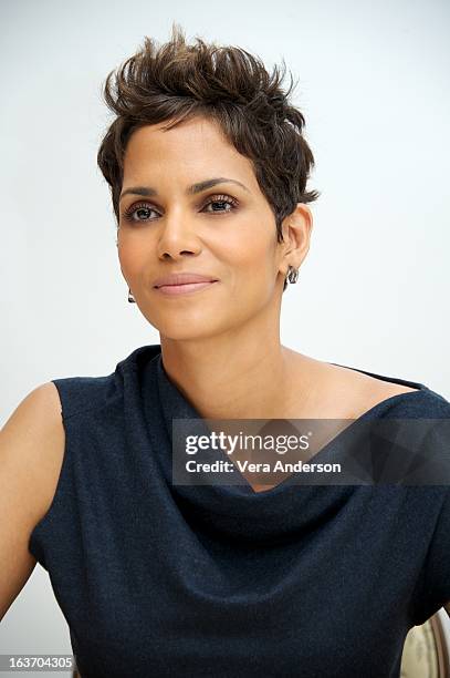 3,020 Halle Berry Short Hair Photos and Premium High Res Pictures - Getty Images 3,020 Halle Berry Short Hair Photos and Premium High Res Pictures - Getty Images