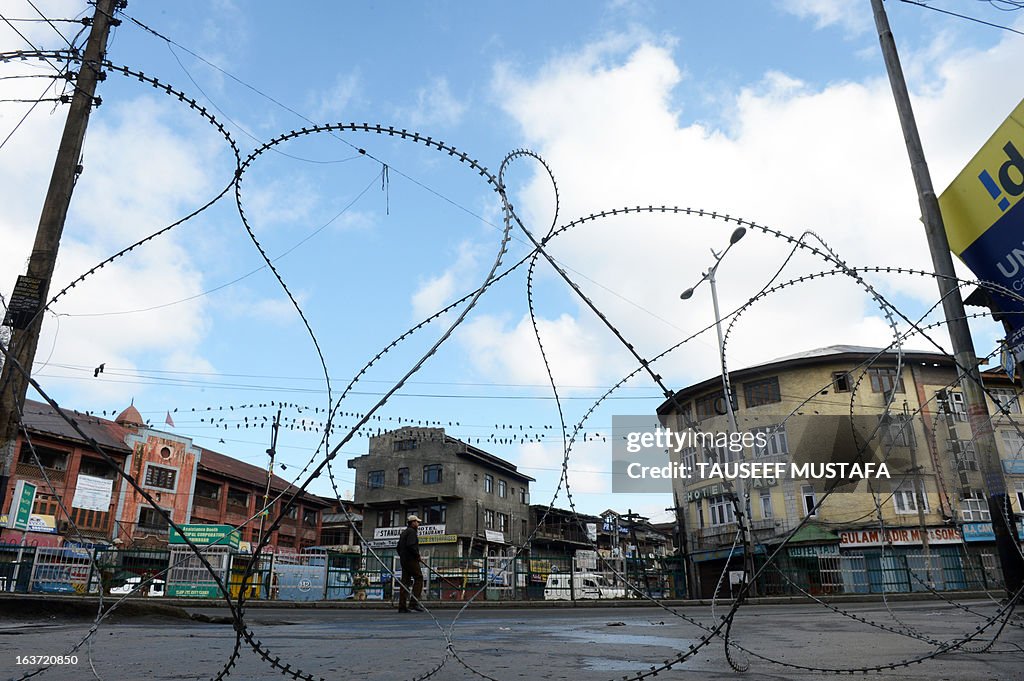 INDIA-PAKISTAN-KASHMIR-UNREST