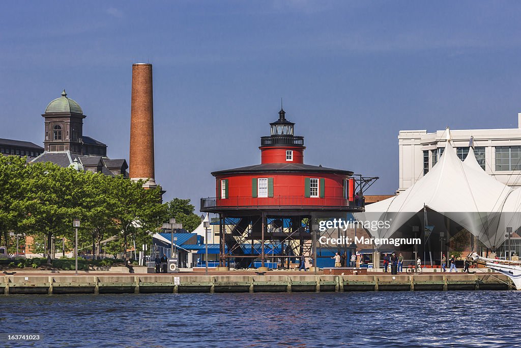The Seven Foot Knoll Lighthouse from a water taxi