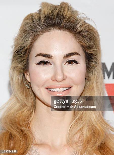 Author Elizabeth TenHouten attends the Makeovers For Mutts Fundraiser Honoring Maria Menounos at Peninsula Hotel on March 14, 2013 in Beverly Hills,...