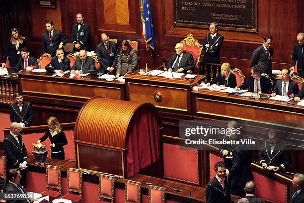 Italian Senate Rome 7,177 Italian Senators Stock Photos, High-Res Pictures, and Images ...