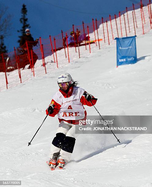 108 Eliza Outtrim Photos & High Res Pictures Getty Images