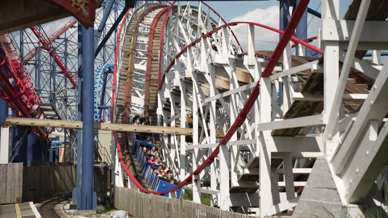 Big Dropper Ride Big Dipper Rollercoaster Ride Videos and HD Footage - Getty Images