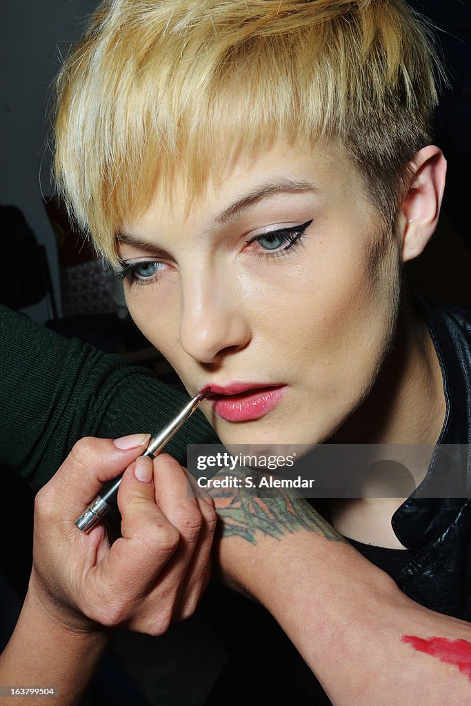 Best of Mercedes-Benz Fashion Week Istanbul - Backstage - MBFWI F/W 2013