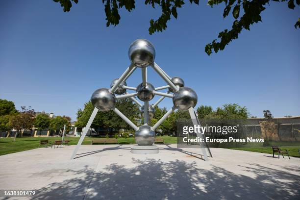 One of the replicas of the Brussels Atomium in the Parque Europa in Torrejon de Ardoz, on 25 August, 2023 in Torrejon de Ardoz, Madrid, Spain. Parque...