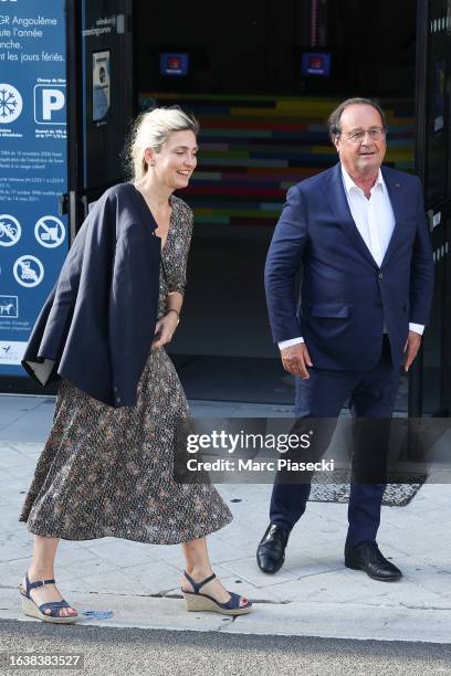 Julie Gayet and former french President of French Republic Francois Hollande attend the 'Le Proces Goldman' photocall during Day Four of the 16th...