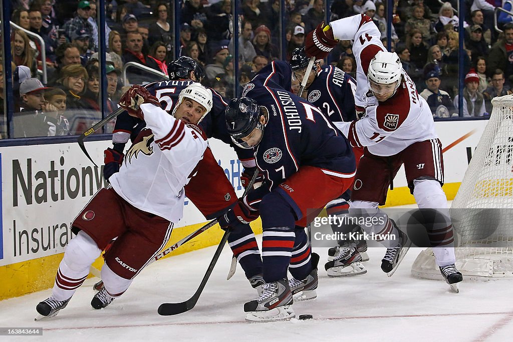 Phoenix Coyotes v Columbus Blue Jackets