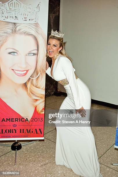 Miss America 2013 Mallory Hagan attends the Miss America 2013 Homecoming Gala at The Fashion Institute of Technology on March 16, 2013 in New York...