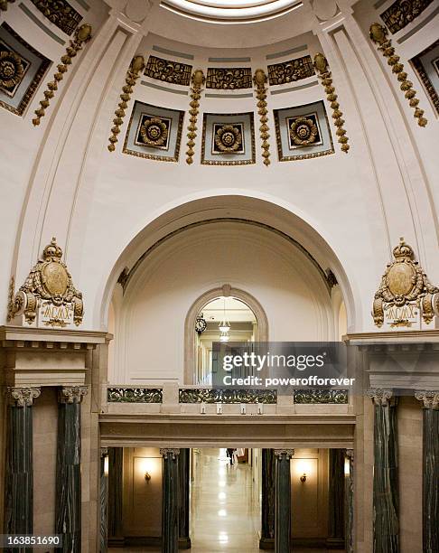 saskatchewan legislative building - regina saskatchewan stock pictures, royalty-free photos & images